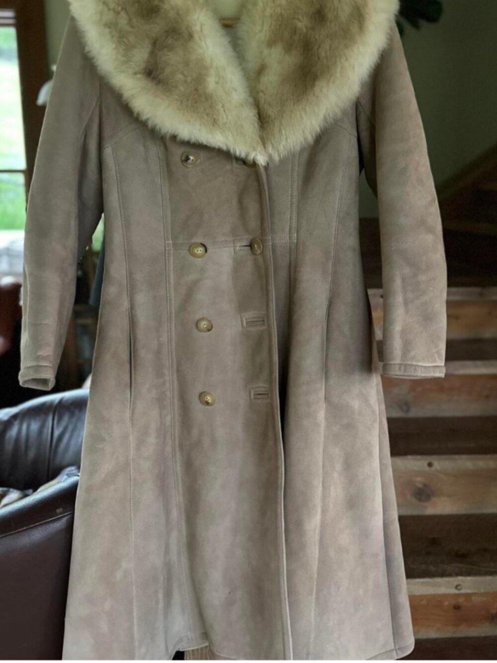 Tan & cream vintage 70s Sawyer of Napa California leather coat with fur collar
